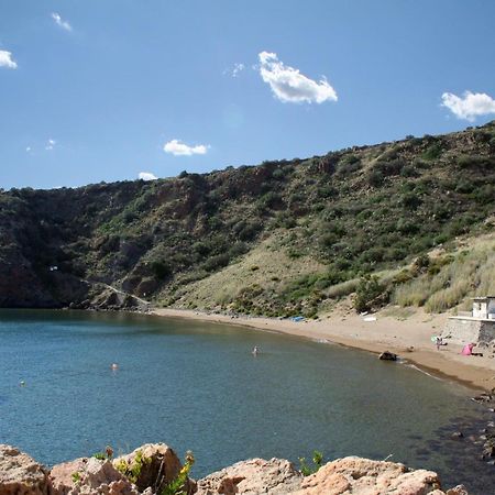Вилла La Ginestra Панарея Экстерьер фото